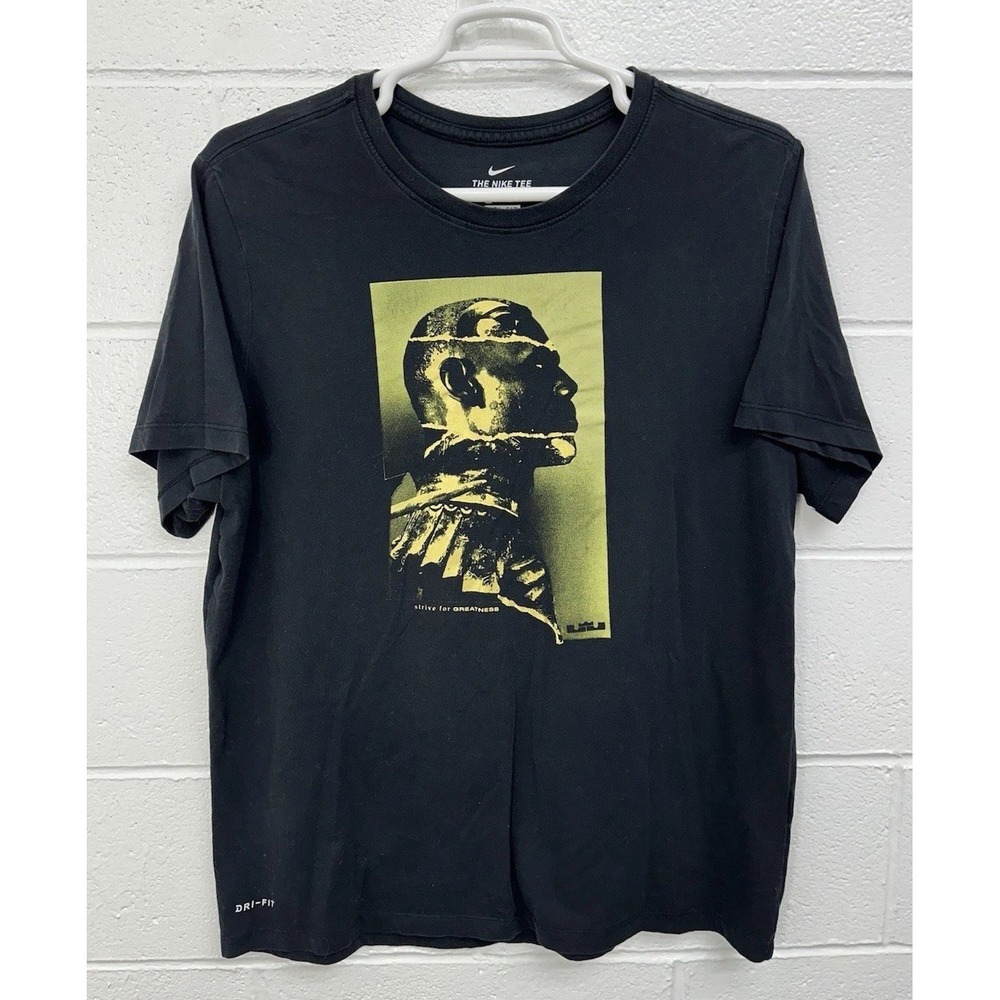 Nike LeBron King Strike For Greatness Black T-shirt Basketball / Men's XL